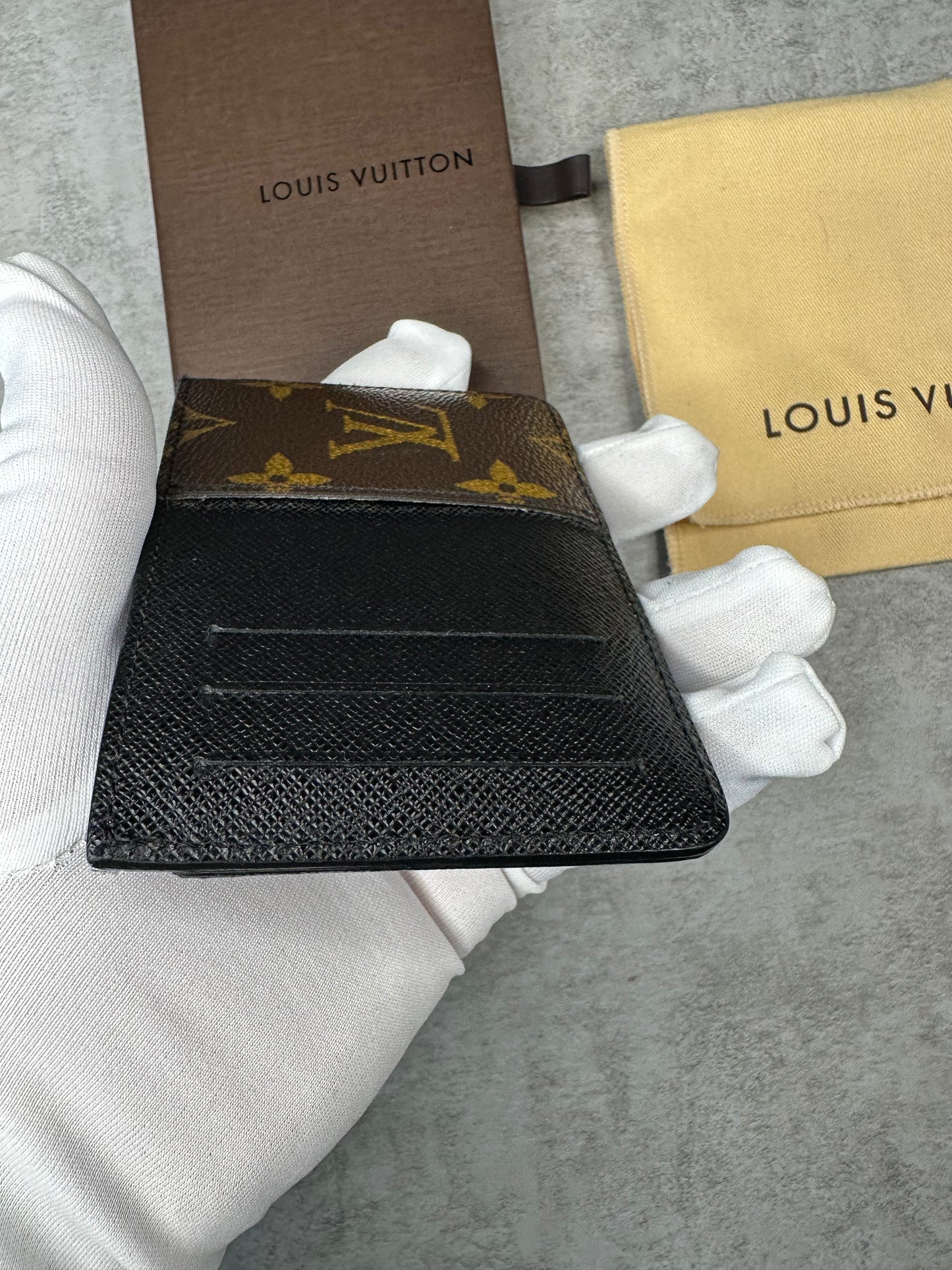 Louis Vuitton Neo Porte Cartes Card Holder in Monogram Macassar