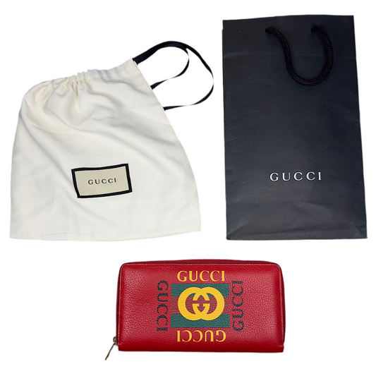 Gucci Continental Logo Zip Wallet in Red Leather