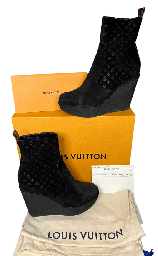 Louis Vuitton Frosty Wedge Ankle Boot